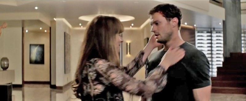 fifty-shades-darker-official-trailer-2-hd-3107
